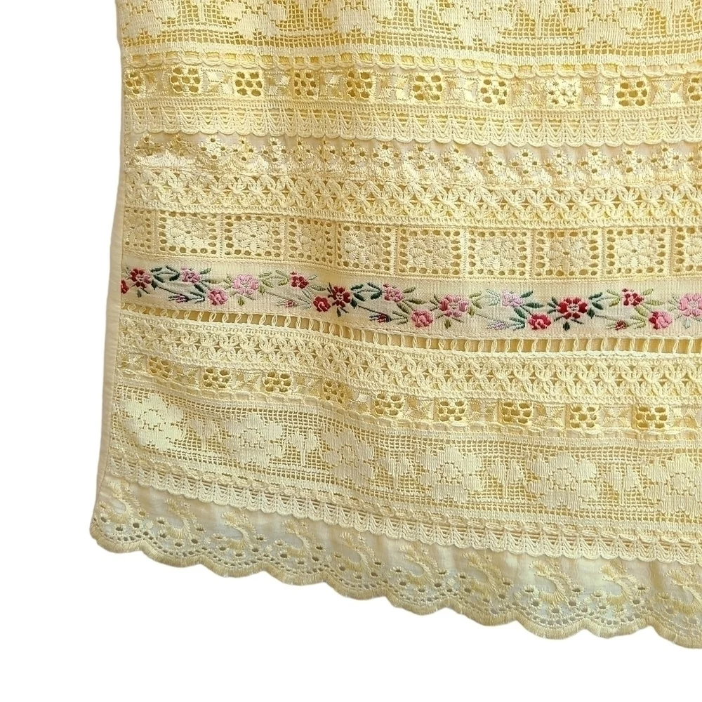 Lace and Embroidery Yellow Summer Top, Size XS - Picture 7 of 11